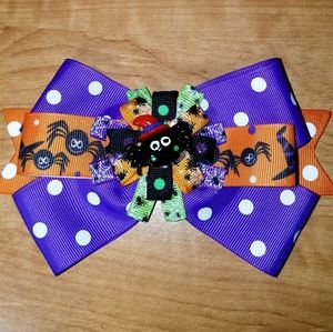 2/$20 Halloween spider hairbow